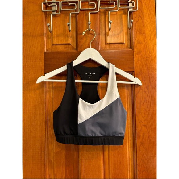 Allfenix Heidi Block Sports Bra - M - Picture 3 of 4